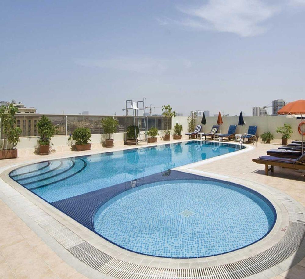 Ramee Hotel Apartments Dubai Bagian luar foto